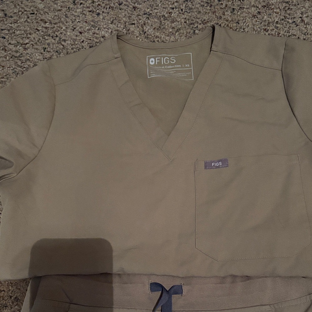 Figs Khaki Scrub jogger set